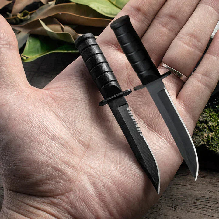 Miniature small army knife Outdoor portable small straight knife